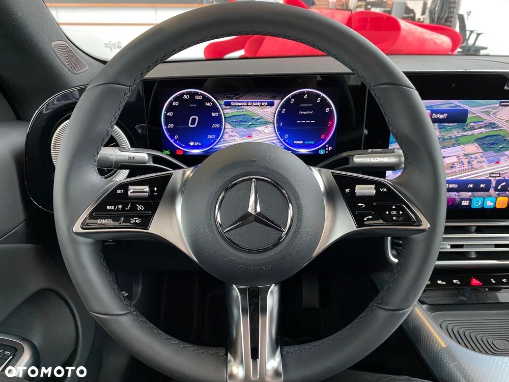 Mercedes-Benz CLA - 12