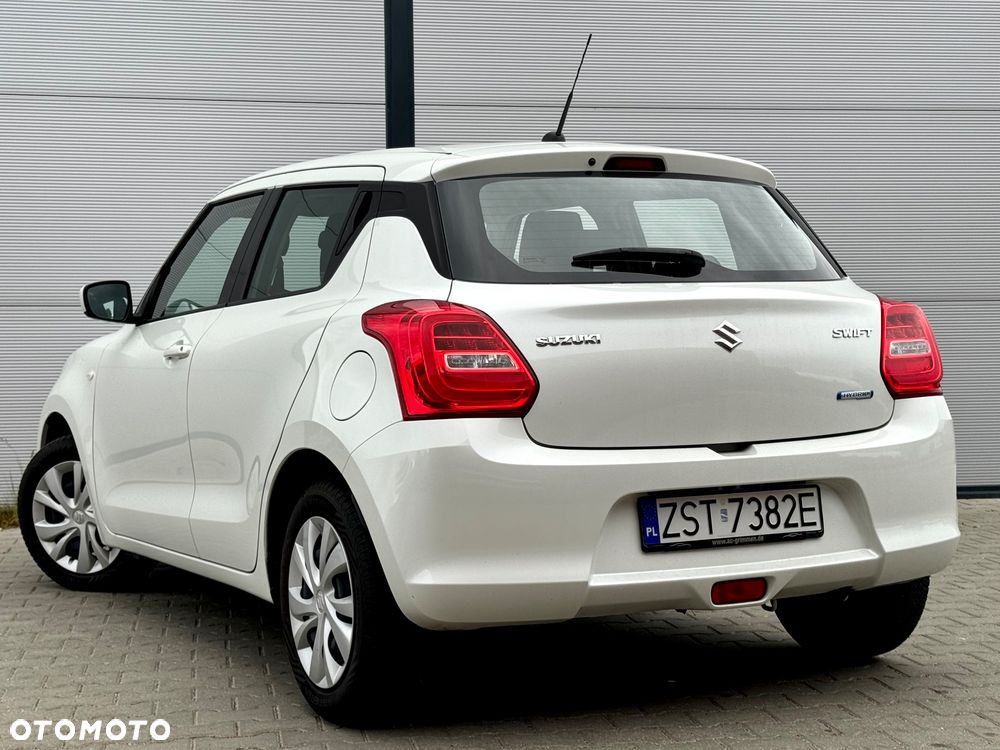 Suzuki Swift - 7