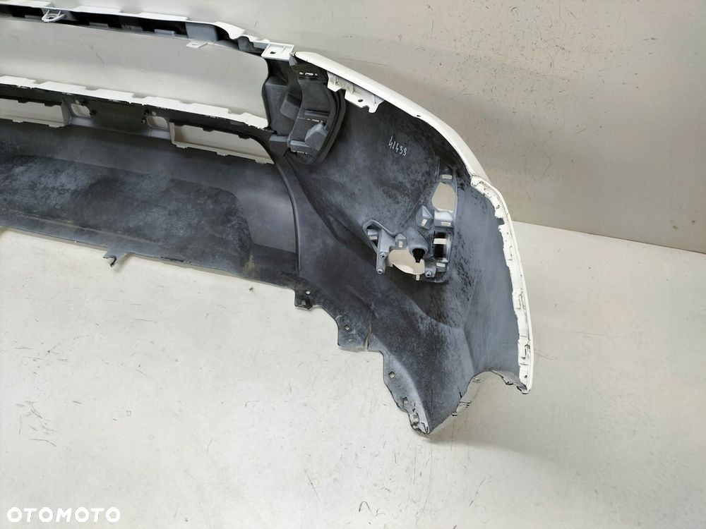 Zderzak przedni przód TOYOTA HILUX VIII LIFT 20- - 10