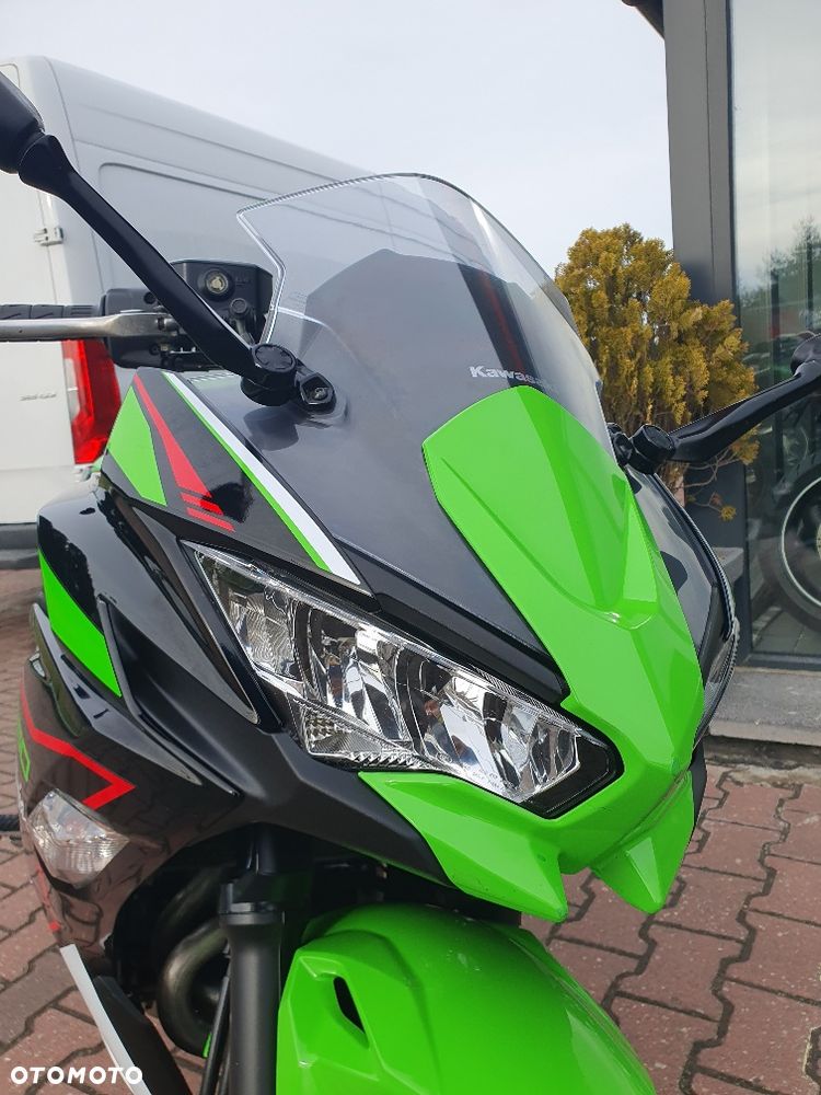 Kawasaki Ninja - 4