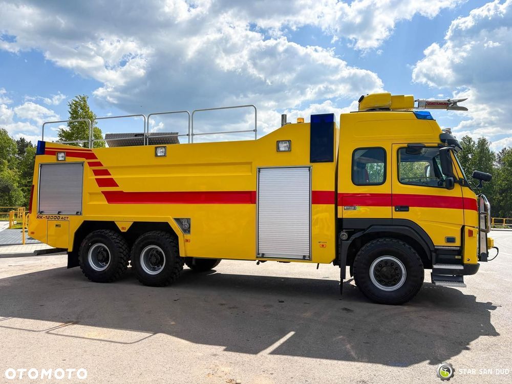 Volvo FM 460 6x6  Rossenbauer Straż Pożarna LSP Zbiornik 12000 - 11