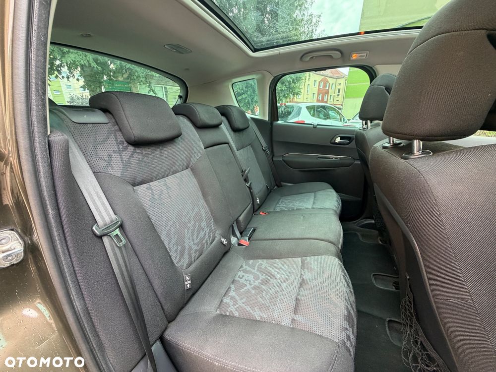 Peugeot 3008 1.6 HDi Premium - 25