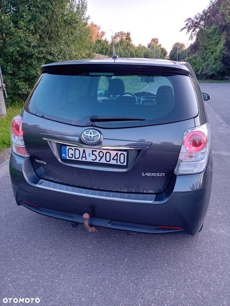 Toyota Verso - 4