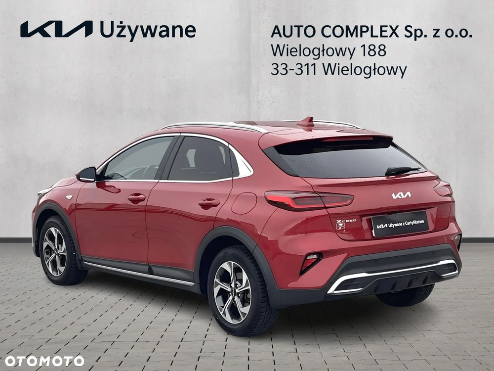Kia XCeed 1.5 T-GDI M - 4