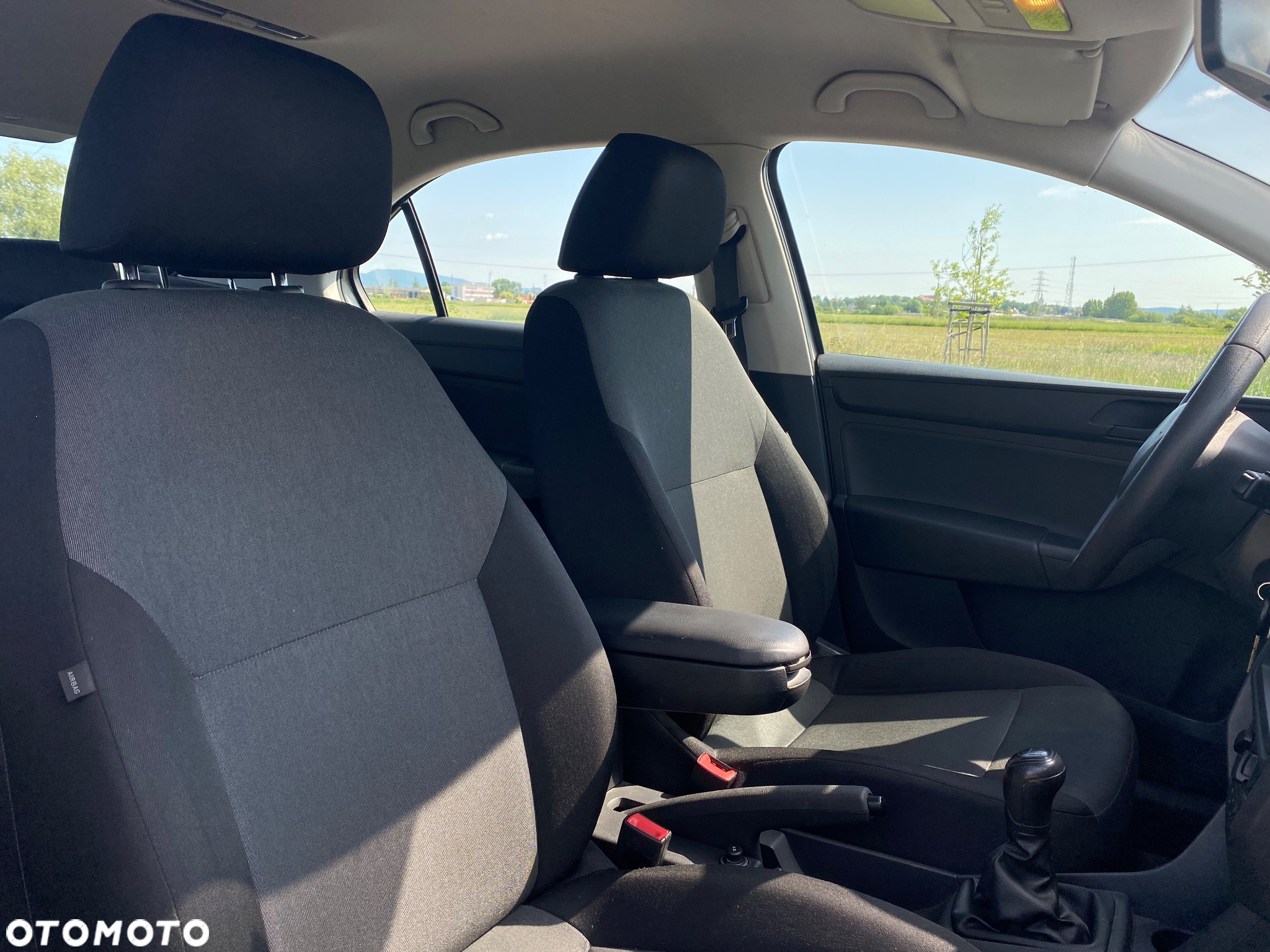 Skoda RAPID 1.2 TSI Active - 10