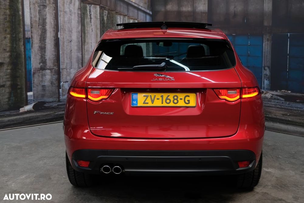 Jaguar F-Pace 20d AWD Aut. R-Sport - 12
