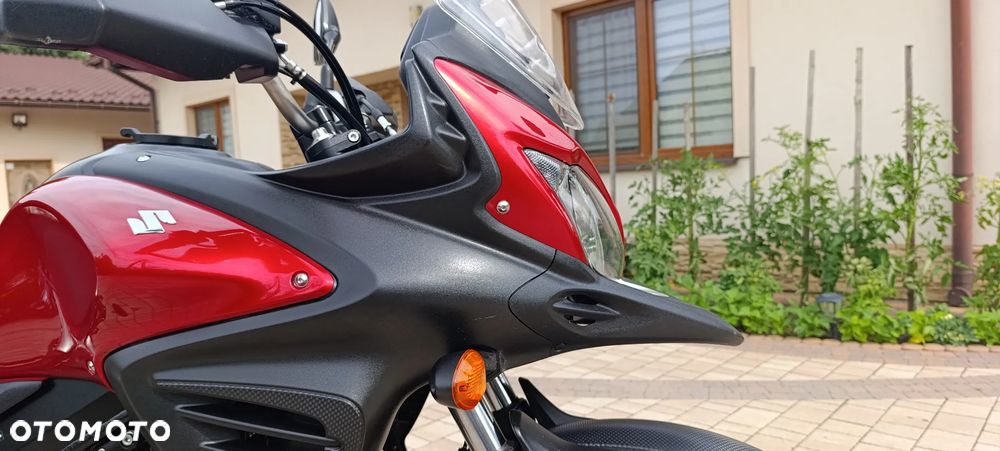 Suzuki V-STROM - 32