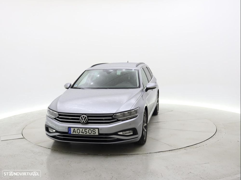 VW Passat Variant 2.0 TDI Business DSG - 12