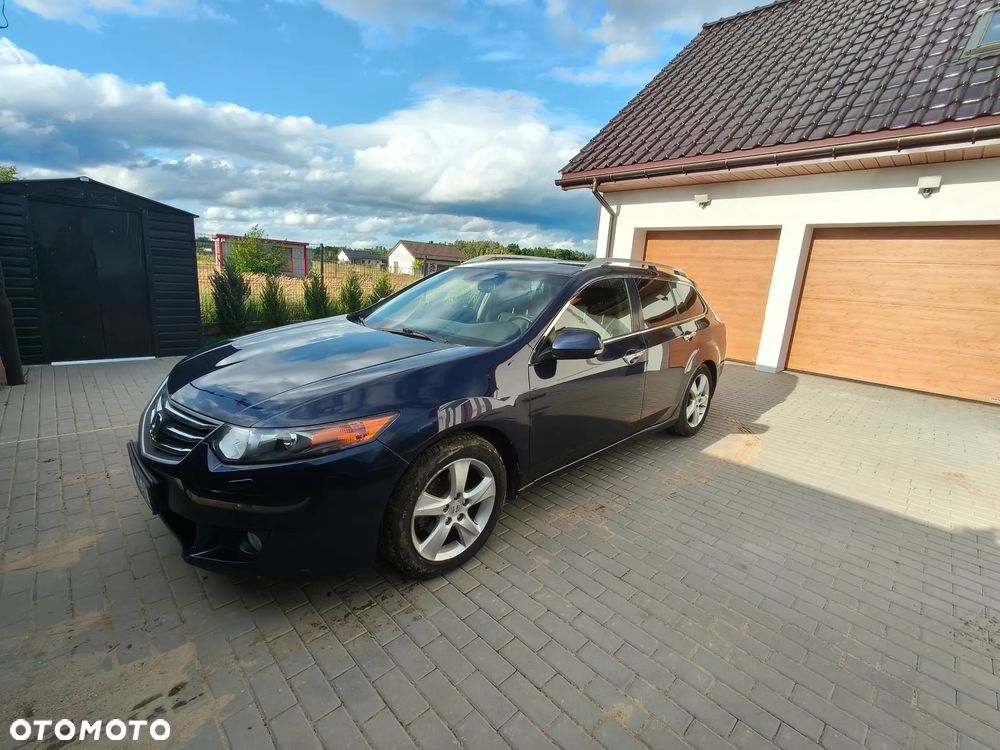 Honda Accord - 1