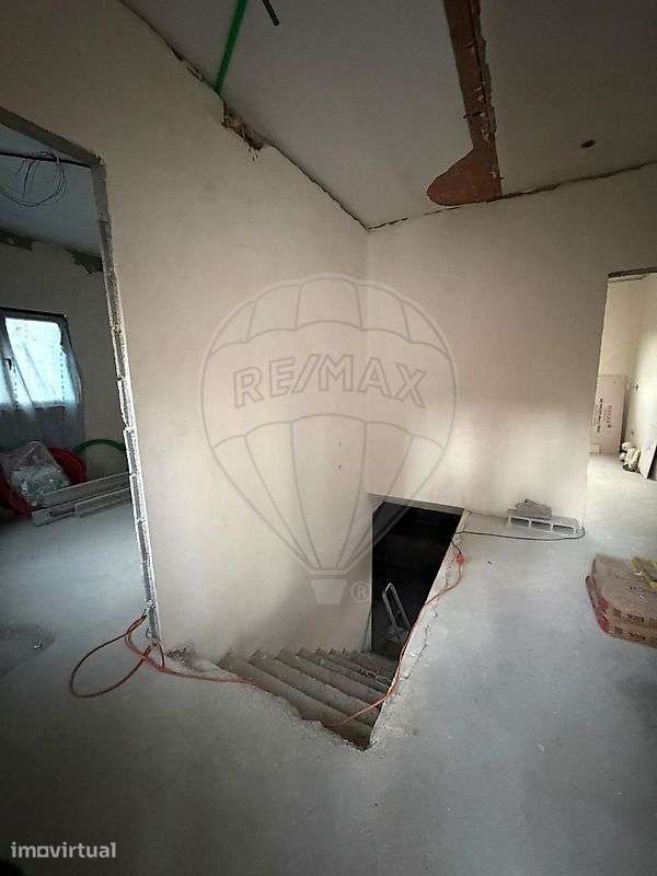 Moradia T3 para venda - Grande imagem: 2/9