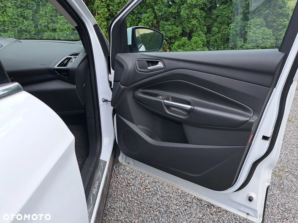 Ford Kuga 2.0 TDCi 2x4 Business Edition - 15