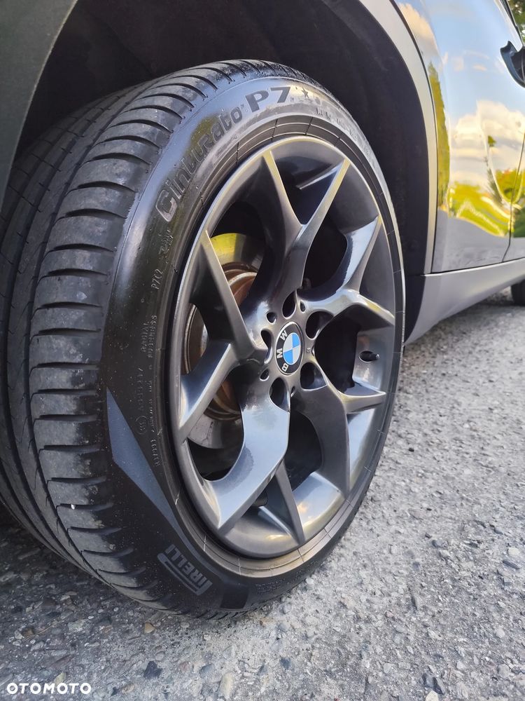 BMW X1 sDrive18d xLine - 36