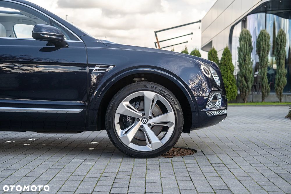 Bentley Bentayga W12 - 14