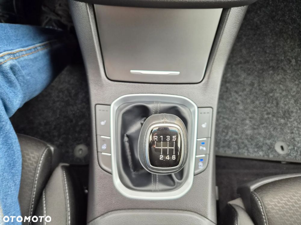 Hyundai i30 1.4 T-GDI Intro Edition - 21