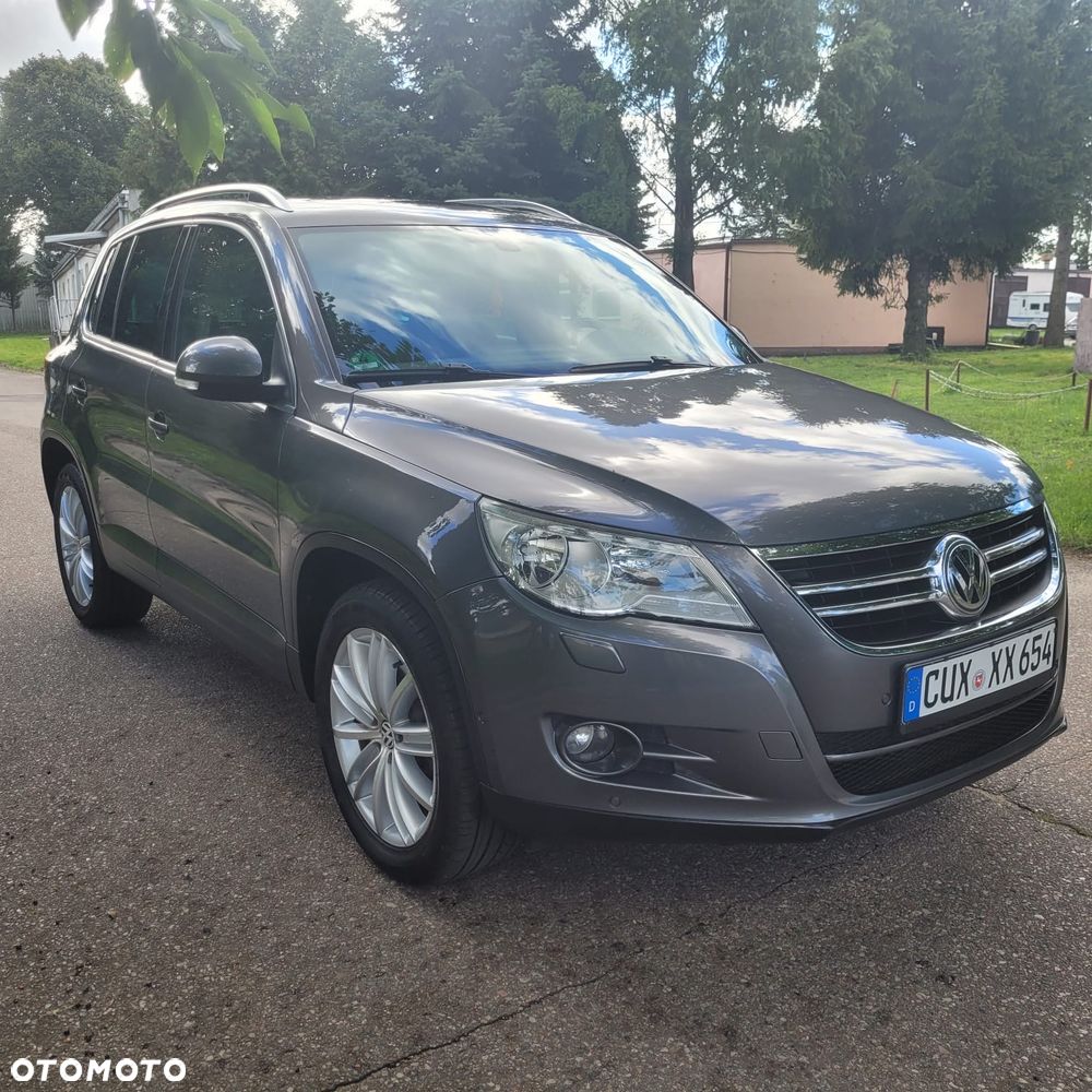 Volkswagen Tiguan - 2