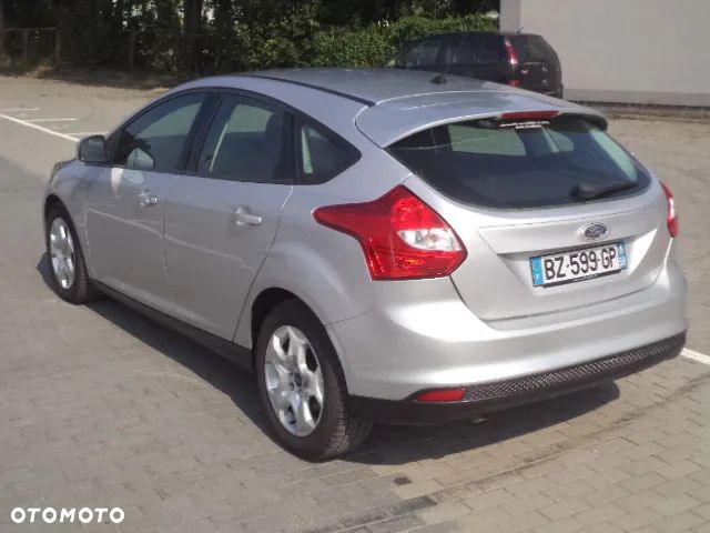 Ford Focus 1.6 TDCi DPF Trend - 13
