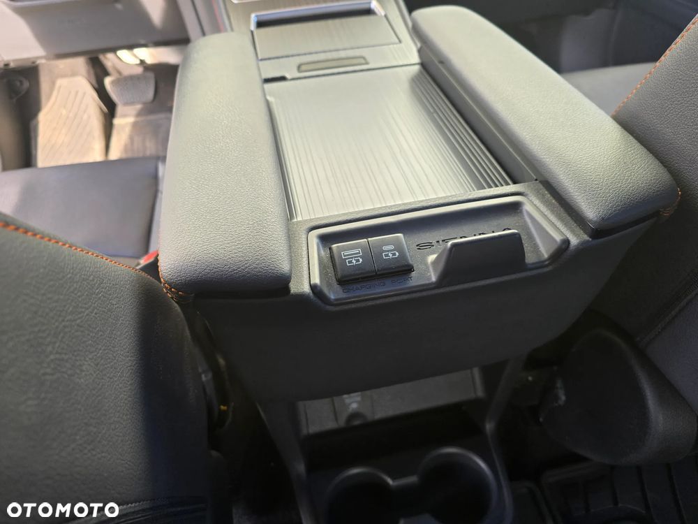 Toyota Sienna - 39