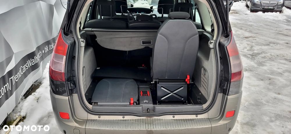 Renault Grand Scenic Gr 1.6 16V Pack Authentique - 21