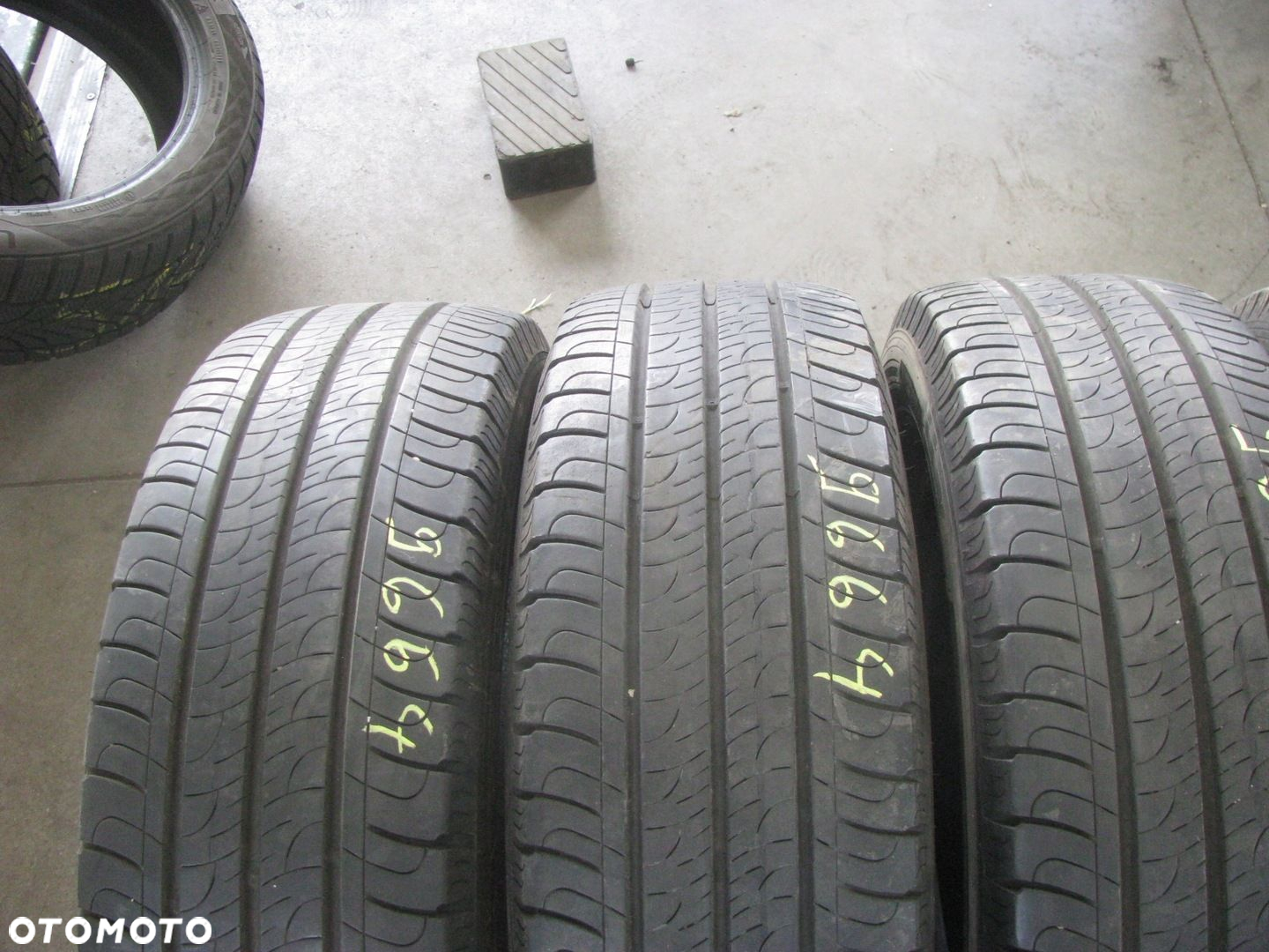 Opona letnia Goodyear Efficientgrip Cargo 215/65R16 106/102 T C - 2