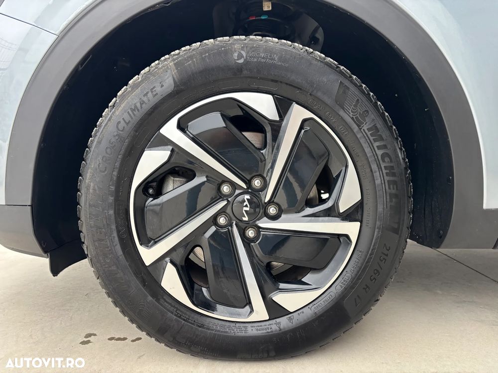 Kia Sportage 1.6 T-GDI HEV 6AT 4x2 Style - 12