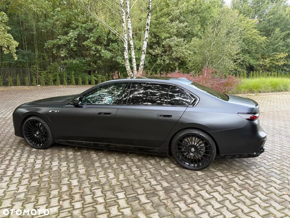 BMW Seria 7 M760e PHEV xDrive sport - 5