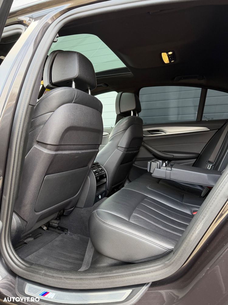 BMW Seria 5 520d Aut. - 11