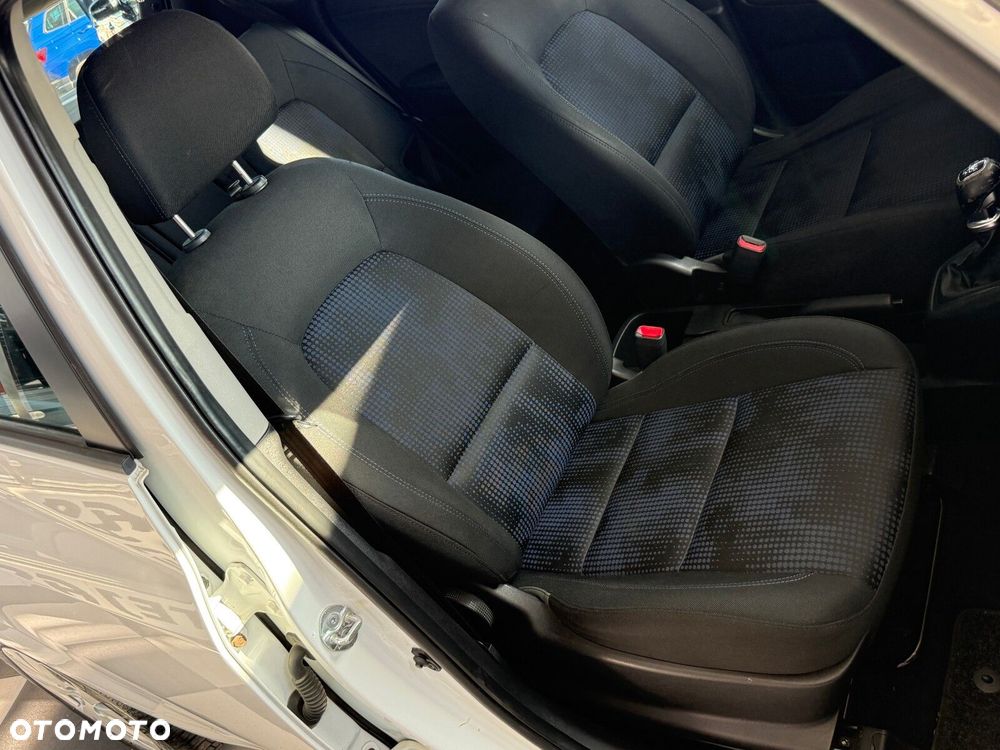 Hyundai ix20 - 15