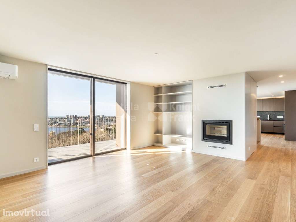 Penthouse T3 duplex nos Jardins d'Arrábida em Vila Nova Gaia - Grande imagem: 3/25