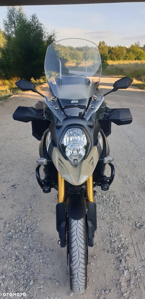 Suzuki V-STROM - 4