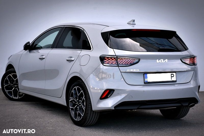 Kia Ceed 1.0 T-GDI 120 OPF Edition 7 - 6
