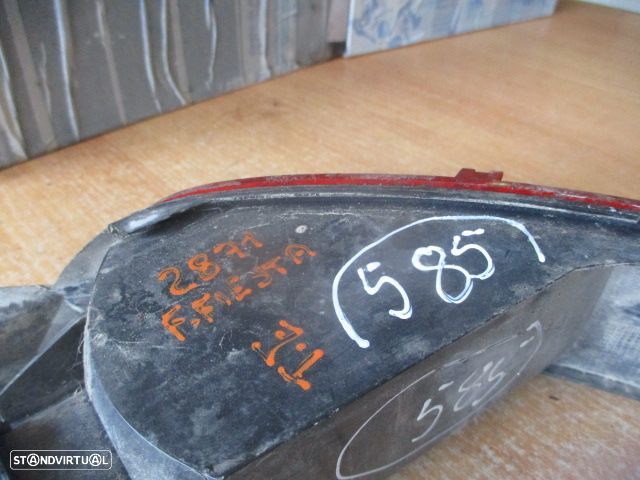 Farol Nevoeiro 8A6115K273AB FORD FIESTA 2009 1.4TDCI 70CV 0P TE HELLA - 3