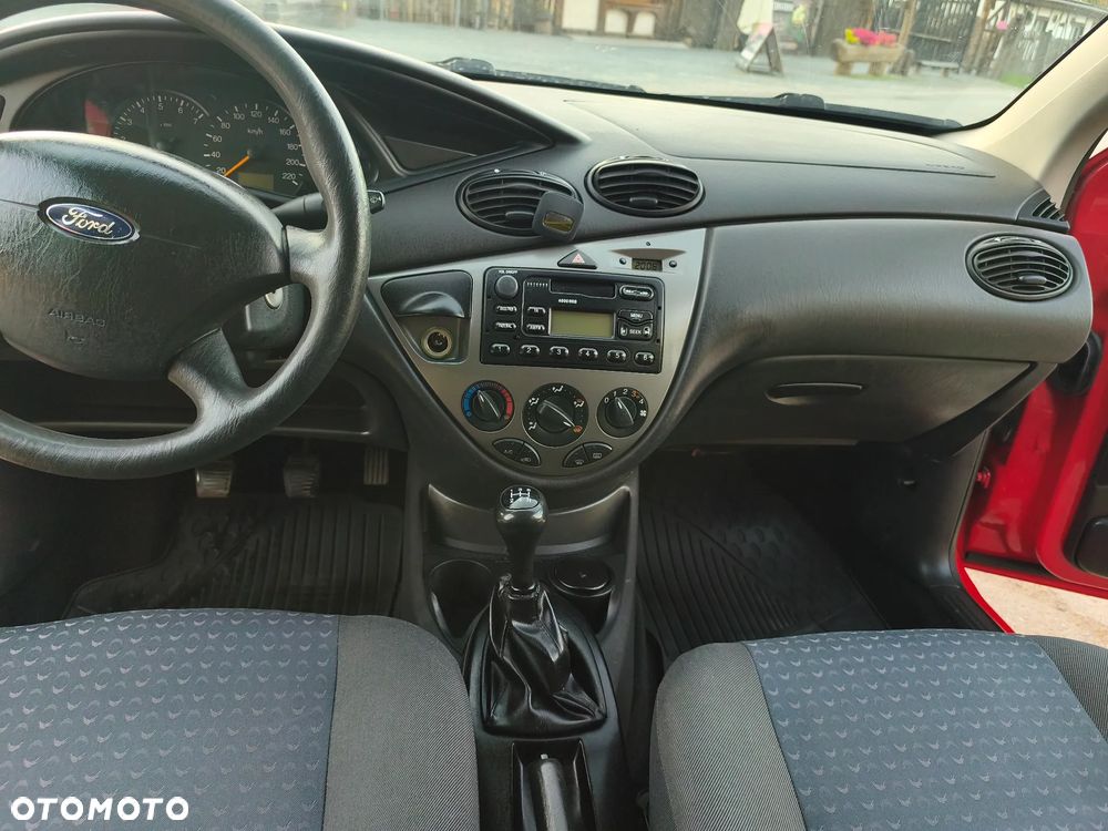 Ford Focus - 20