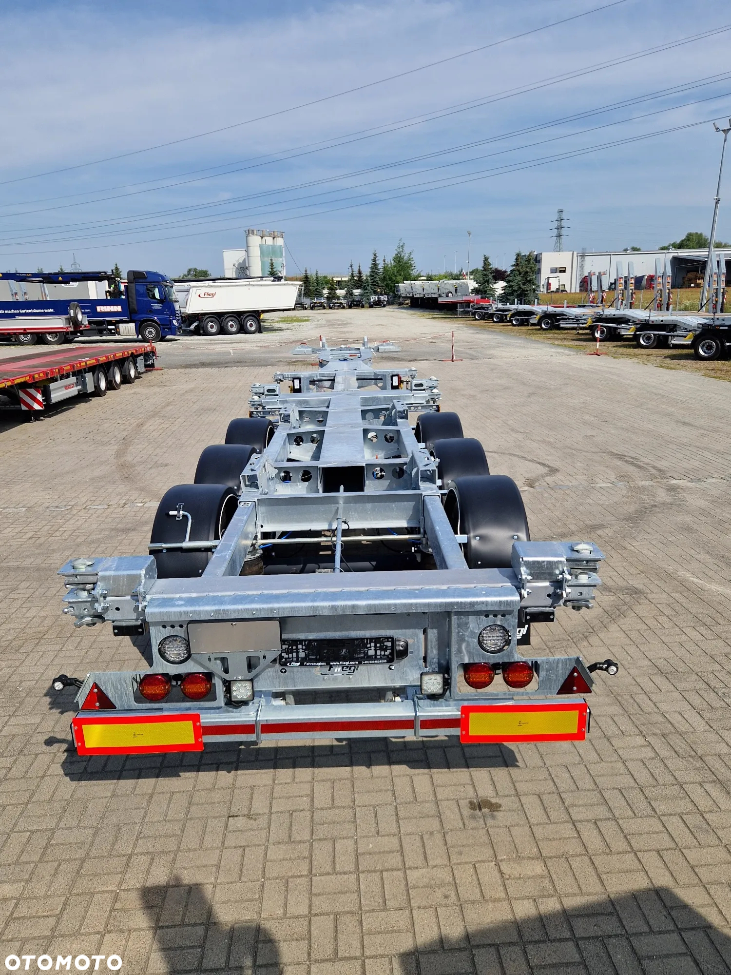 Fliegl Vario V3 rozsuwana - 9