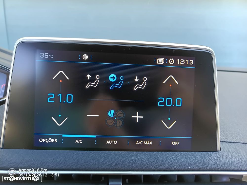 Peugeot 3008 1.2 PureTech Allure Pack EAT8 - 33