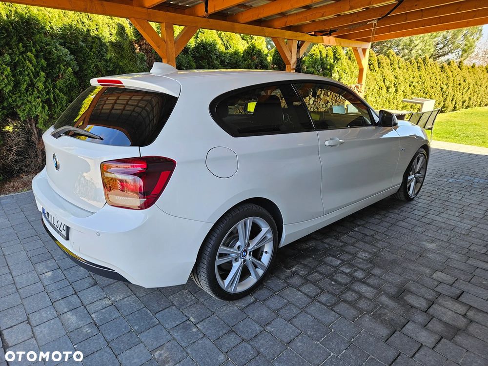 BMW Seria 1 118i Sport Line - 18
