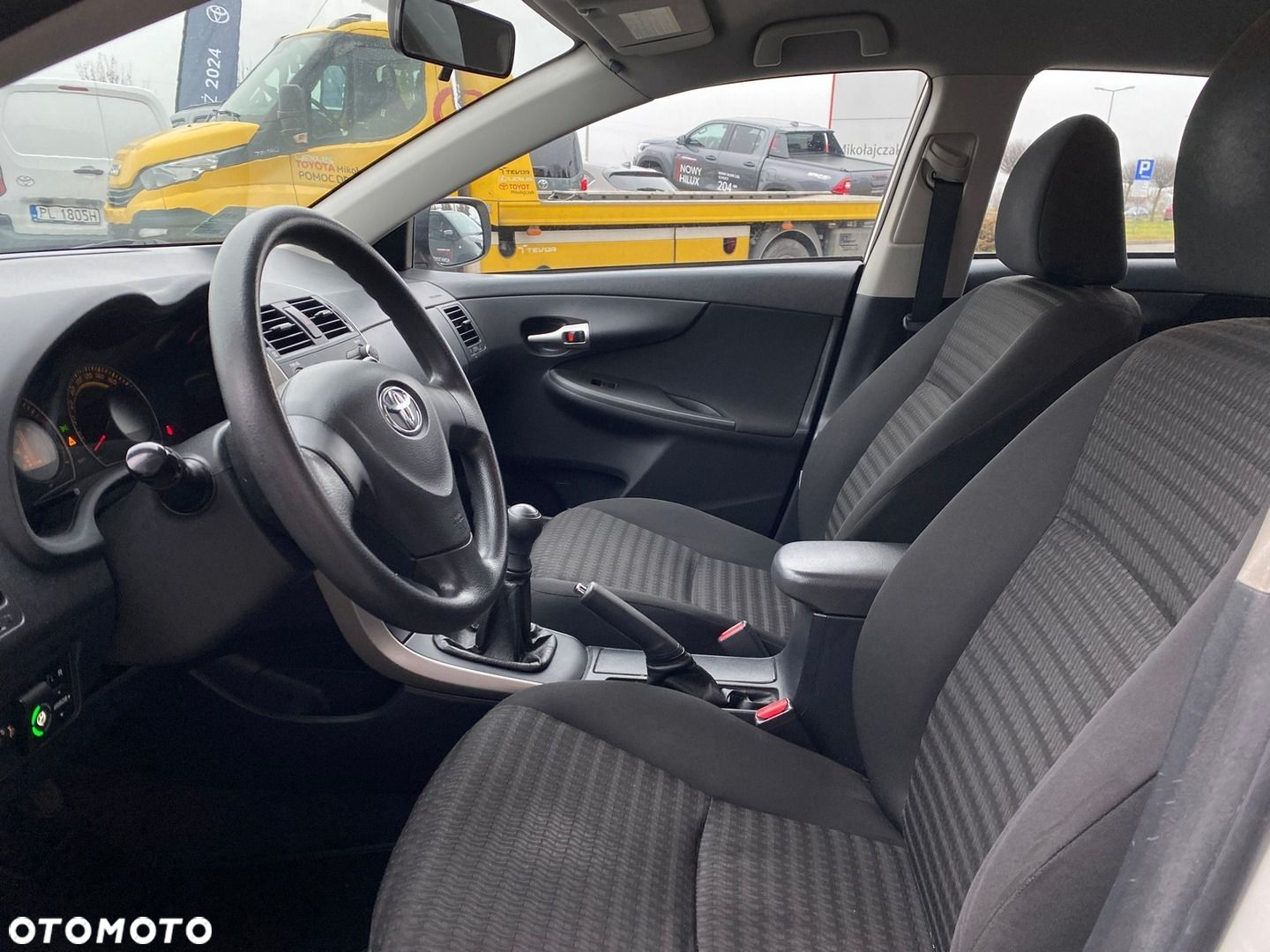 Toyota Corolla 1.6 VVT-i Terra - 13