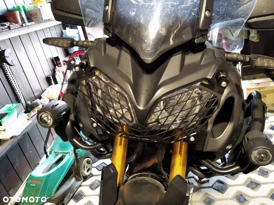 oslona lampy grill reflektora YAMAHA SUPER TENERE 1200 XT1200 xtz1200 z ze mt09 headlamp grille head lamp front 2010 2011 2012 2013 2014 2015 2016 2017 2018 2019 2020 2021 2022 2023 2024 - 3