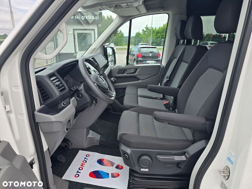 Volkswagen Crafter 35 BiTDI  177KM  7 Osobowy / 109900 Pln Netto / - 36
