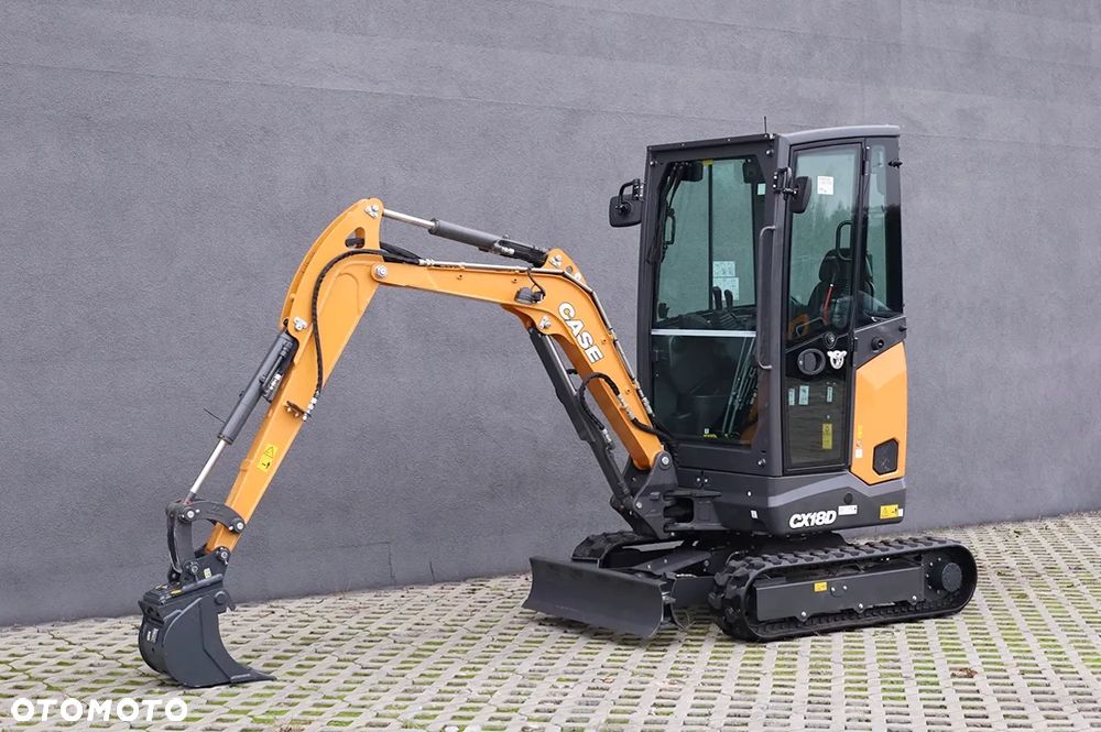 Case CX18D nowa nieużywana od autoryzowanego dealera - 2
