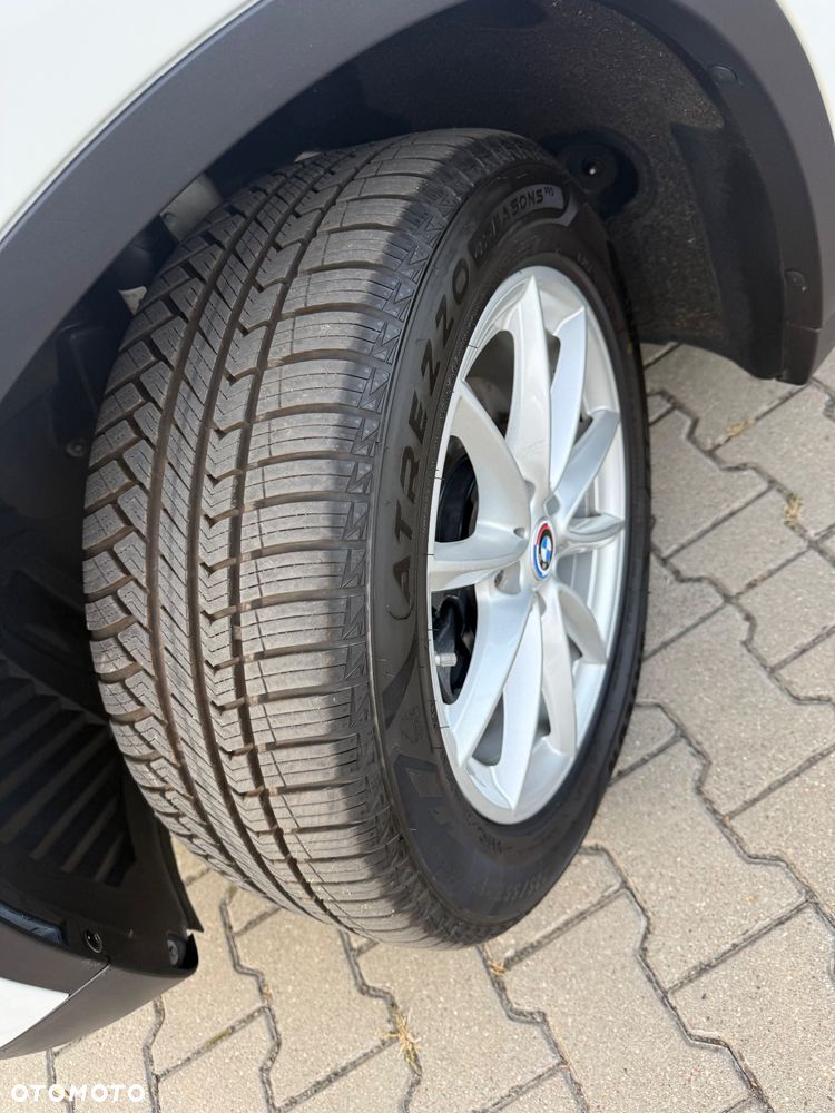 BMW X1 sDrive18i Sport Line - 32