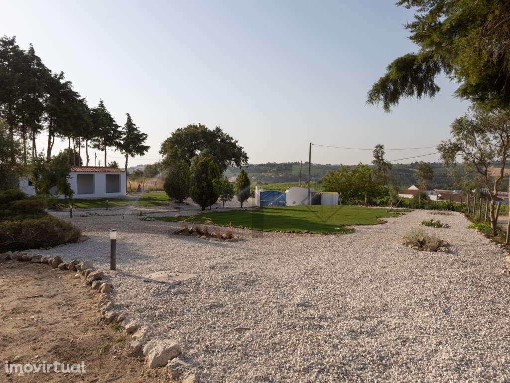 Moradia T4 com Piscina Privada em Terreno de 7600m2, para Venda em ... - Grande imagem: 5/24