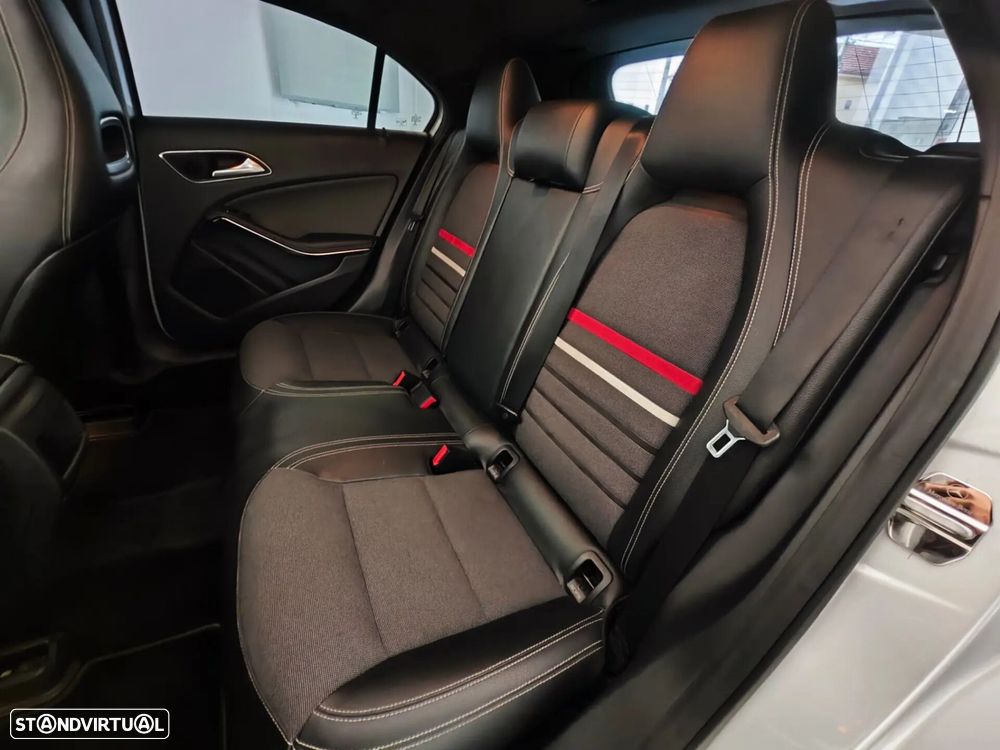 Mercedes-Benz A 180 CDI BE AMG Line Aut. - 36