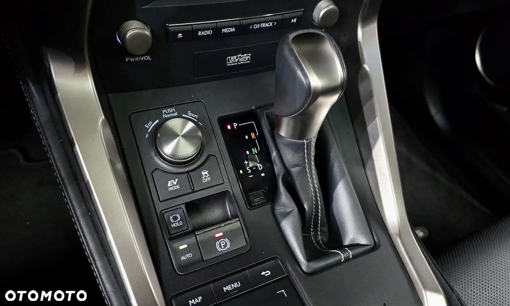 Lexus NX - 8