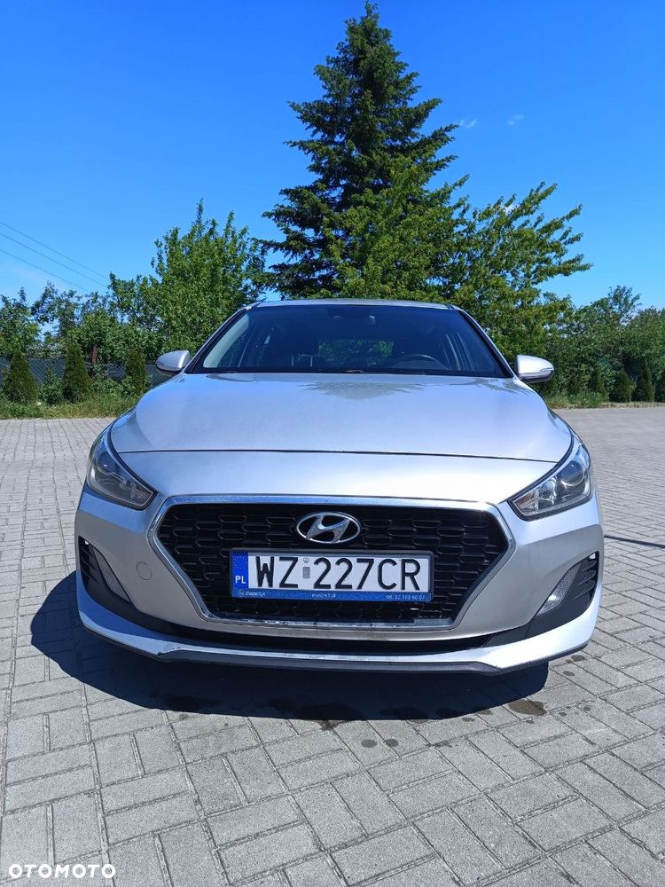 Hyundai i30 1.4 Classic + - 6
