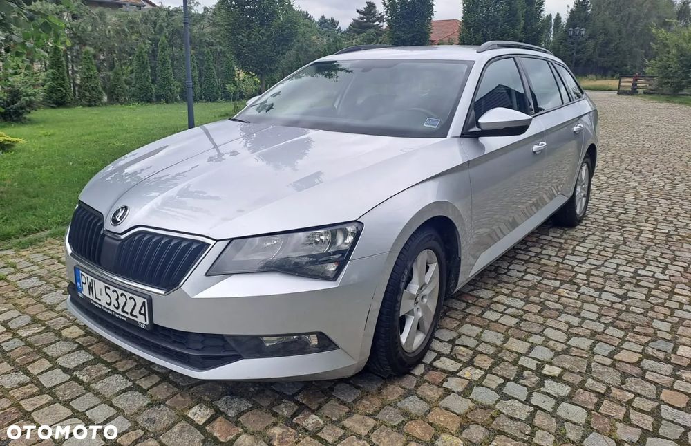 Skoda Superb 2.0 TDI Active - 1