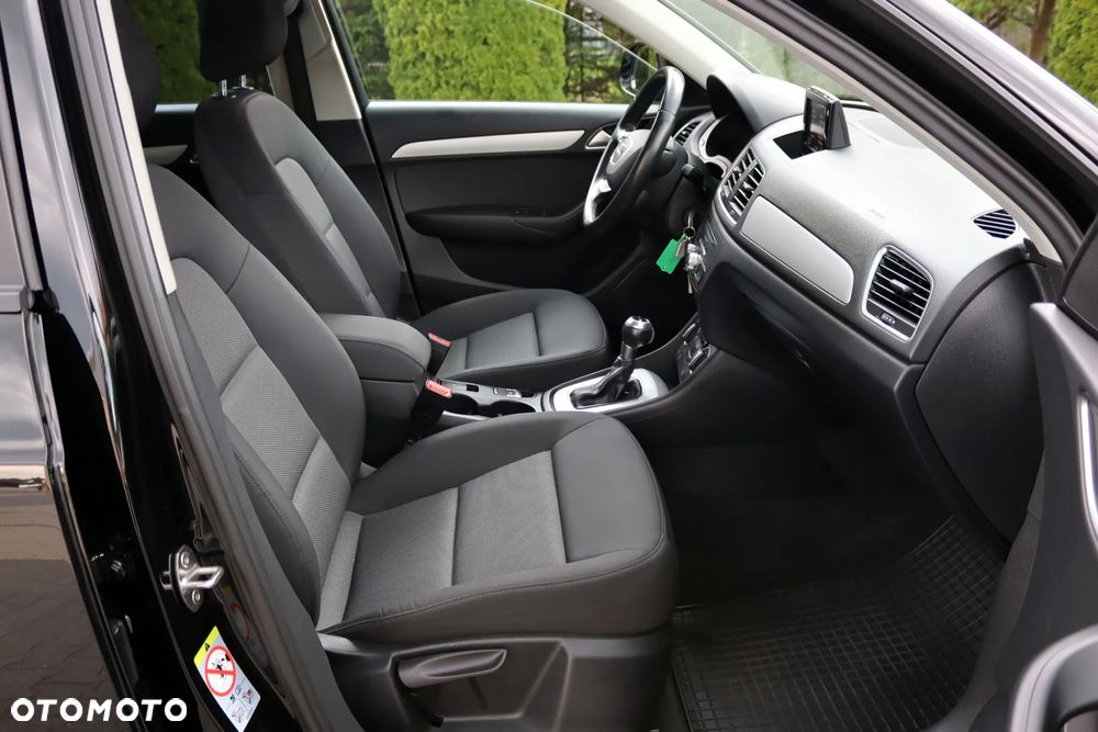 Audi Q3 1.4 TFSI Edycja Specjalna S tronic - 23
