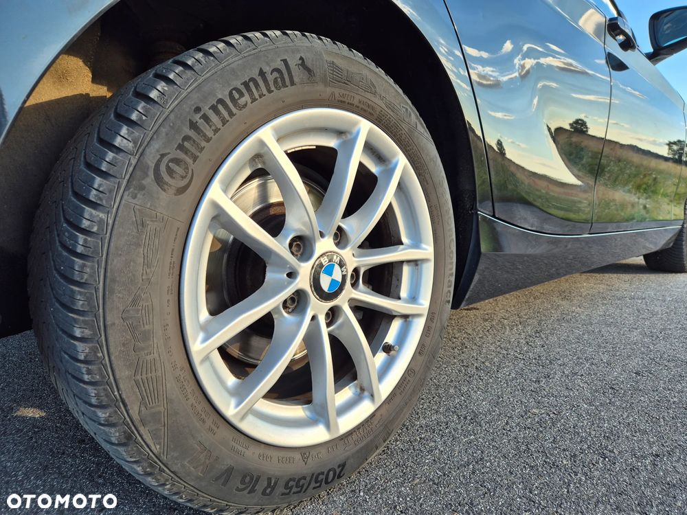 BMW Seria 1 118d - 9
