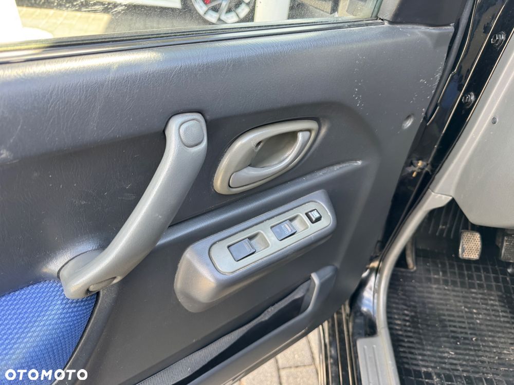 Suzuki Jimny 1.3 JLX - 14