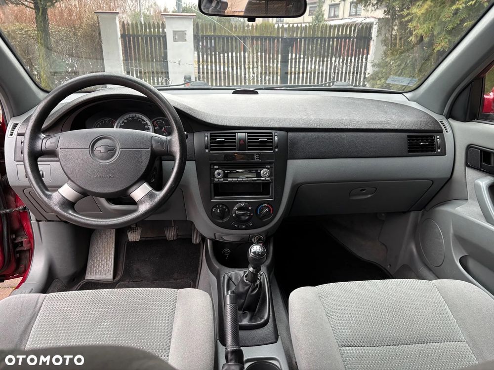Chevrolet Lacetti - 4