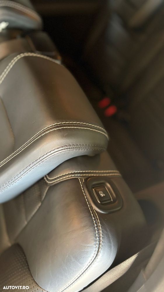 Mercedes-Benz GL 63 AMG 4MATIC AMG Speedshift Plus 7G-TRONIC - 17